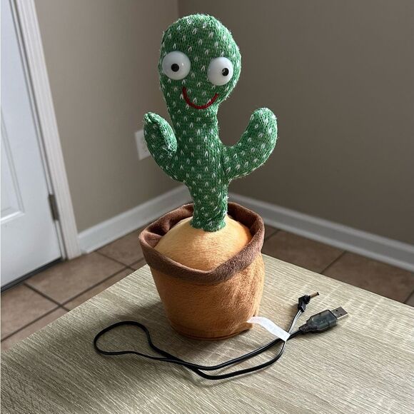 NWOT … Intetactive “Cactus” Plush Toy - Picture 4 of 5